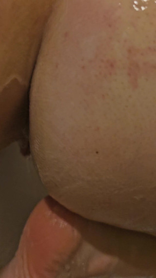 Mora_2000: En la ducha