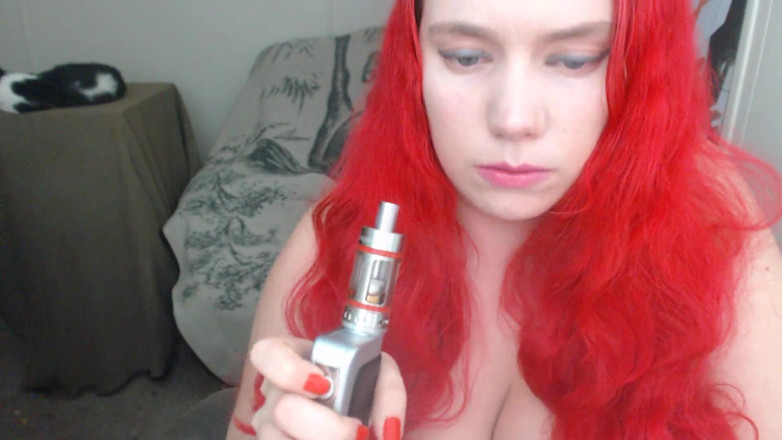 Scarlet Vixen: 기침 페티쉬 Vaping 기침