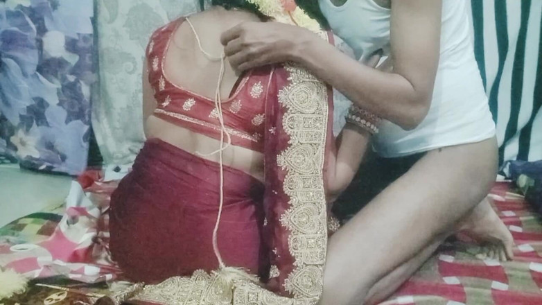 BendableFog5: Une belle-sœur sexy couche avec son beau-frère