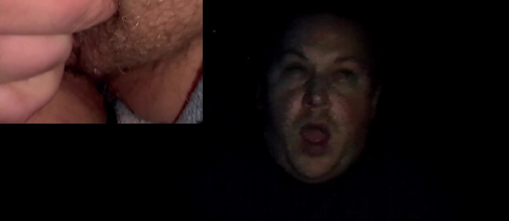 SoftBakedAfterDark: Mezelf aanraken met de deur open: reageer