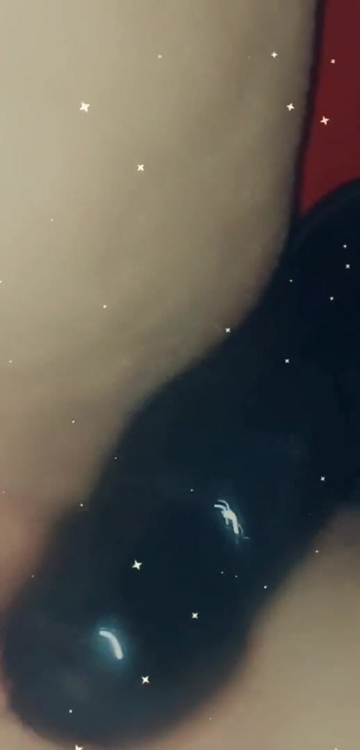 Jessica32: Black dildo play time