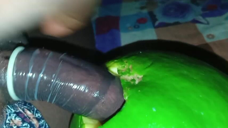 Badman4606: Acariciando meu pau preto.