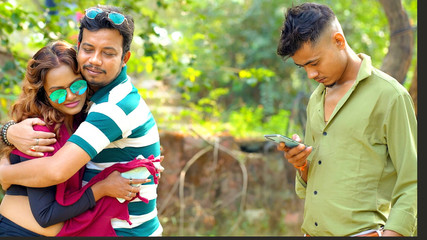 BabyTina2: Wiejski chłopak uprawiał ostry seks z dziewczyną swojego przyjaciela i...