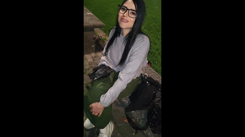 Crisanto999: I Meet a Beautiful and Bold Girl in the Middle...