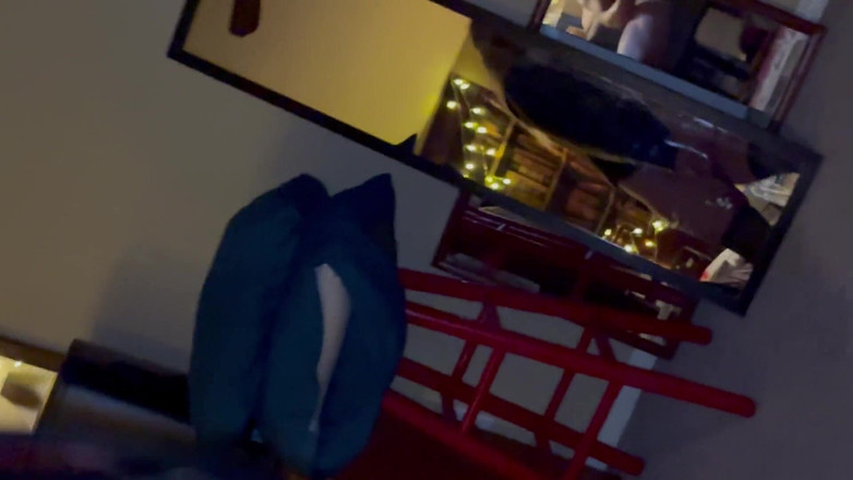 Bonewizzard69: Nimfomana Queen a vrut un futai dur de Crăciun, jucărie în...