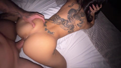 povmanfilms: 操一个在游泳池里和我调情的哥伦比亚荡妇（她用肛塞给我惊喜！）