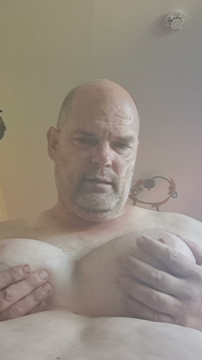Fickspecht: Slut's Pig Tits