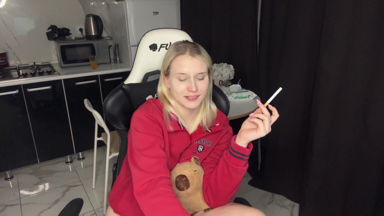 MertyXXX: Chain-smoking 2