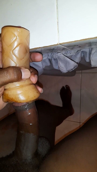 Islandvibes69: Jerking off S12 Ep7