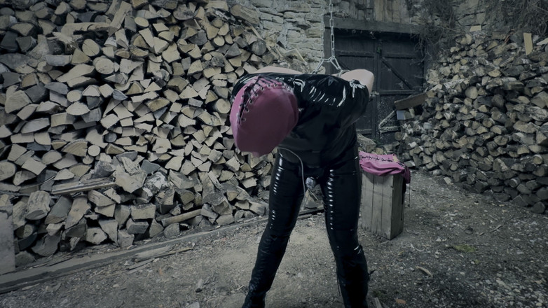 Mistress April: Perverzní v lese