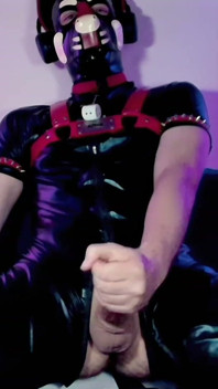 Cum-soaked Hand Job Fuels Wild Latex Dream