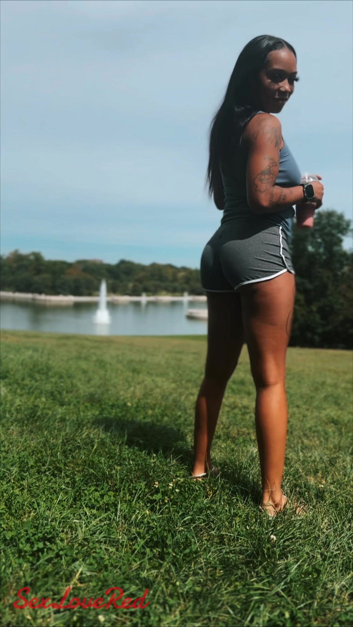 SexLoveRed: Twerk Isnin