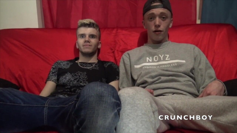 French pigs used raw by French straights: Leo Fox wird von Nathan Flik roh benutzt