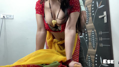 Sammy Sins: Heißes und sexy zimmermädchen vom vermieter hart geknallt