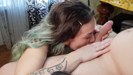 Blowjobs Alice: Eine freundin hat geheiratet, gibt ihrer freundin zum letzten mal...