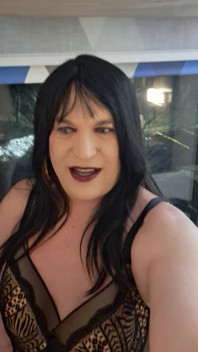 I Plan on Making Alot of Noise! I Am a Moaner and a Groaner and I Talk During Sex!