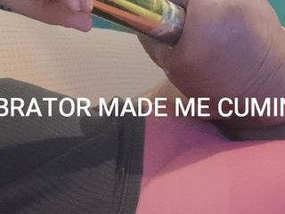 Monster meat studio: Vibrator made me cuming!