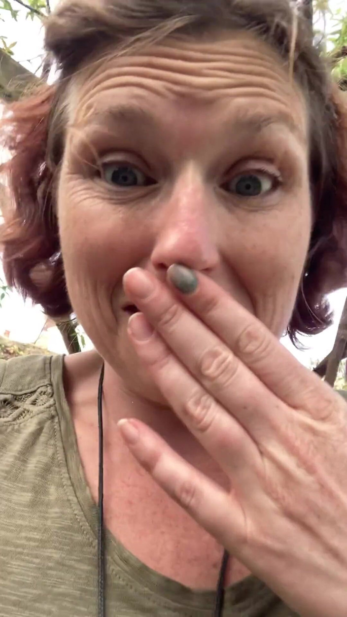 MistressWriggler: Smelling My Stinky Pussy Fingers in a Secluded Garden, Not...