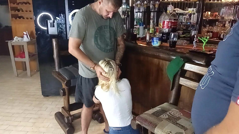 18blondteen: Трахнул в рот бойфренд и его лучший друг