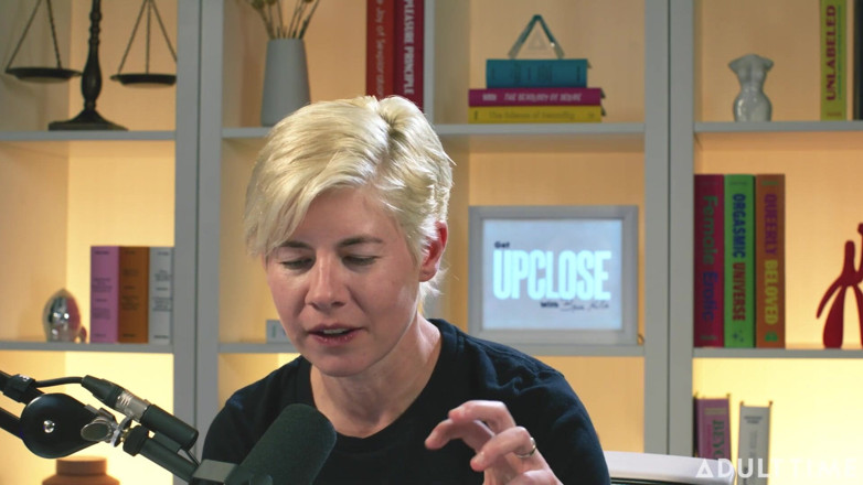 Adult Time Podcast: Anna Claire Clouds Exhibitionism &amp; Riches | the Adult Time Podcast