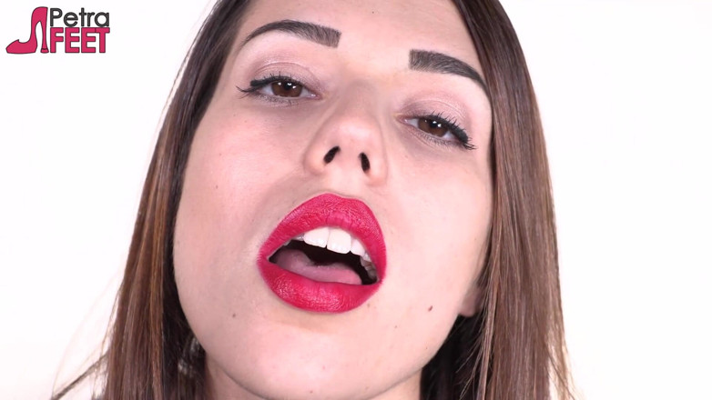 Smokin Fetish: Harika genç kızla sigara içme ve yüz fetişi