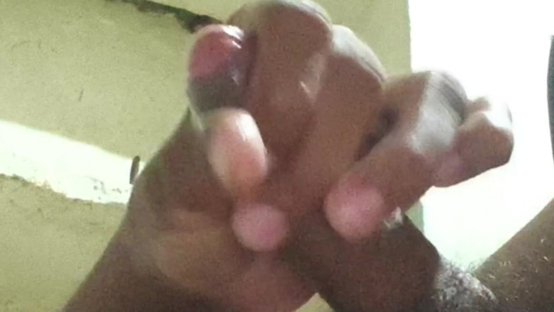 rkhydzstvcc: Masturbation amateur en solo d’un homme - faceless