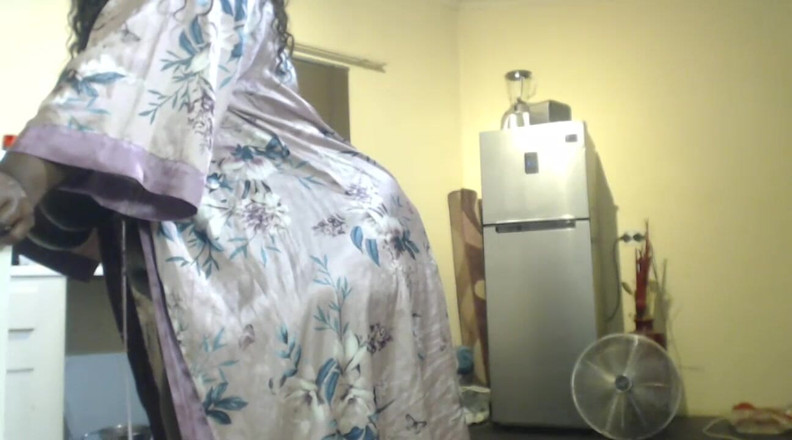 Legendary Booty Overdose: Kojící SSBBW striptýz a sténání fetiš