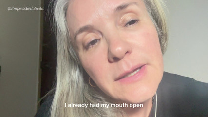 Empress Bella Sadic: インペラトリスベラサディカはあなたを人間の灰皿として使っている