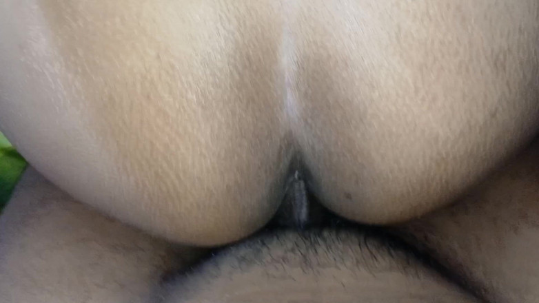Apple Porn: デジの女の子は後背位で犯されたい