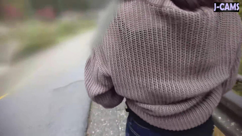 J-Cams: Riflettore circondato. La signora dell'ufficio brama ogni sguardo parte 1