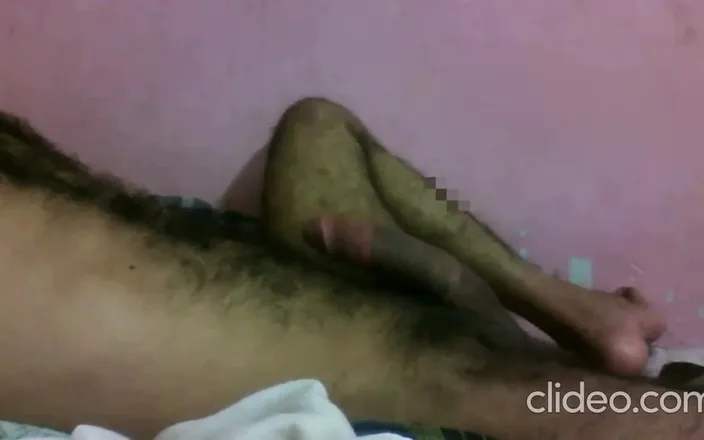 Arabicqueen: Mallu Aunty Blowjob with Her Favorite Dress