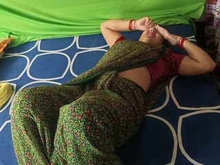 Pyaripooja22: El cuñado de la hermosa viuda india de su barrio...