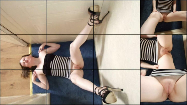 Littlevixen: Haley nosí mini šaty při klubování