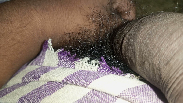 Fucking my wife: เพื่อนสาว Desi ของกูเลียหีด้วยการจูบ