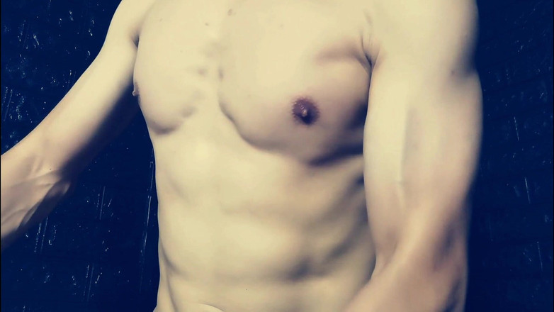 SEXY_GUYBEST: 我训练了一个性感美丽的大鸡巴的能量，这样它总是非常坚固和强大