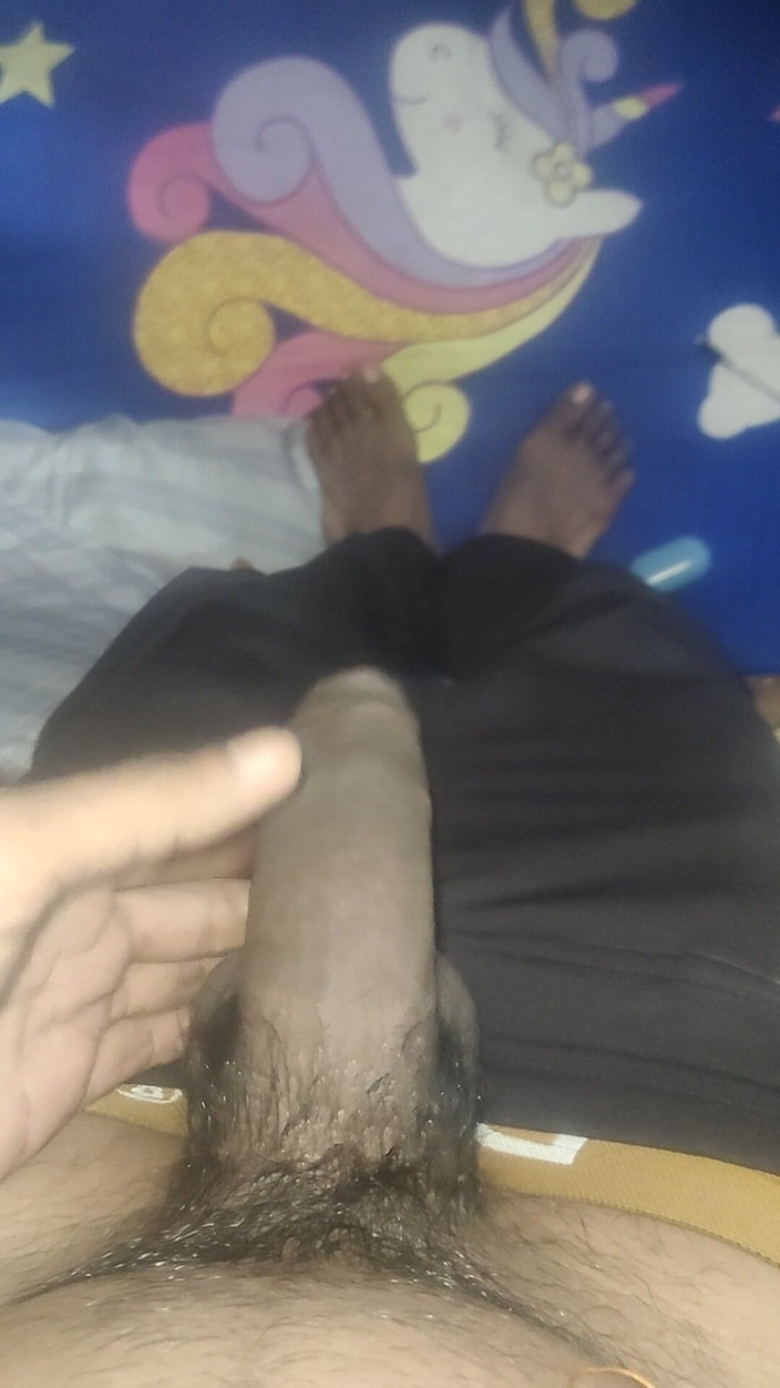 Gigolo Tv: Üvey annem beni mastürbasyon yaparken yakaladı