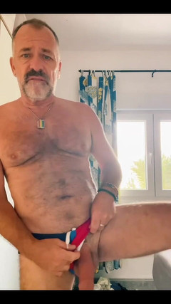 Daddybearvlc: Trying on the Speedos You Sent!! You Wanted to Stay...