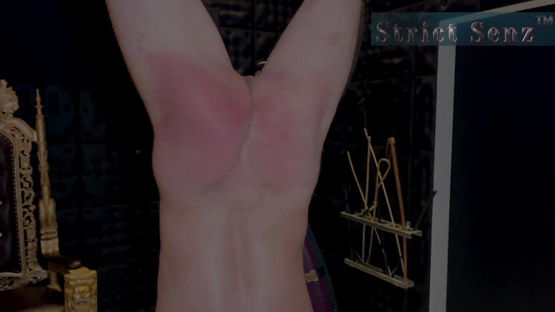 Strict Senz: Miss Alessa Milano Bondage Sospeso Frustate Appese a Testa in...