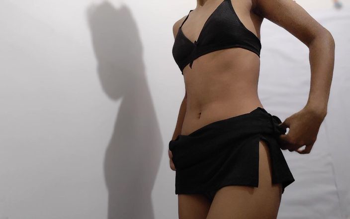 desigirl93: Priyanka si gadis imut india lagi pamer memek aduhainya