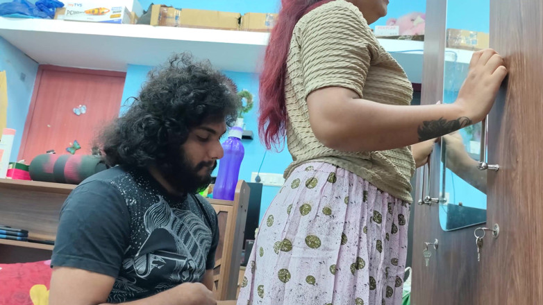 Vaishnavysharunraj: 胸を吸うアナルキスロマンス