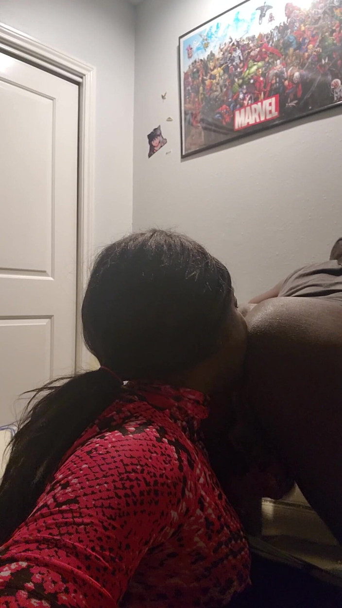 Wondahead21: Eat Dat Farting