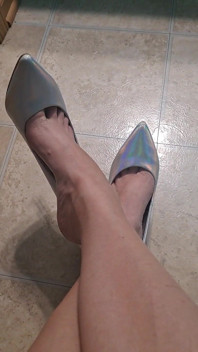 Stiletto Ayakkabı Sarkma