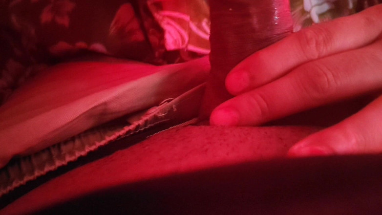 Khushboobhabi: Une bhabhi allait quelque part seule dans le bus, je...