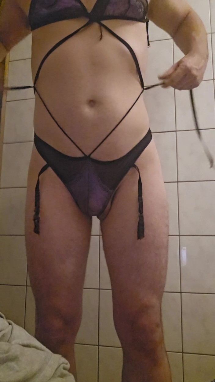 Fit lingerie boy: Marica