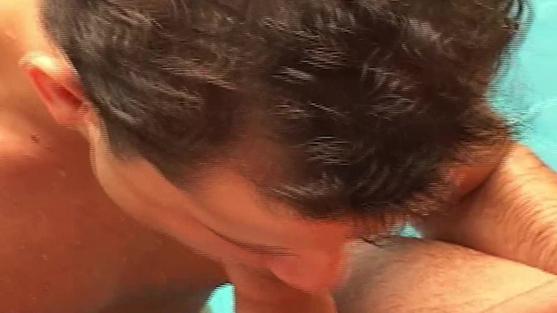 SEXUAL SIN GAY: Cuộc gặp gỡ vui vẻ-4_two bố đụ đít nhau trong hồ bơi