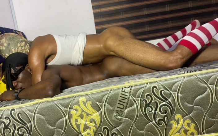 Chief_daddyy: 家主の息子をどうパイプしたか