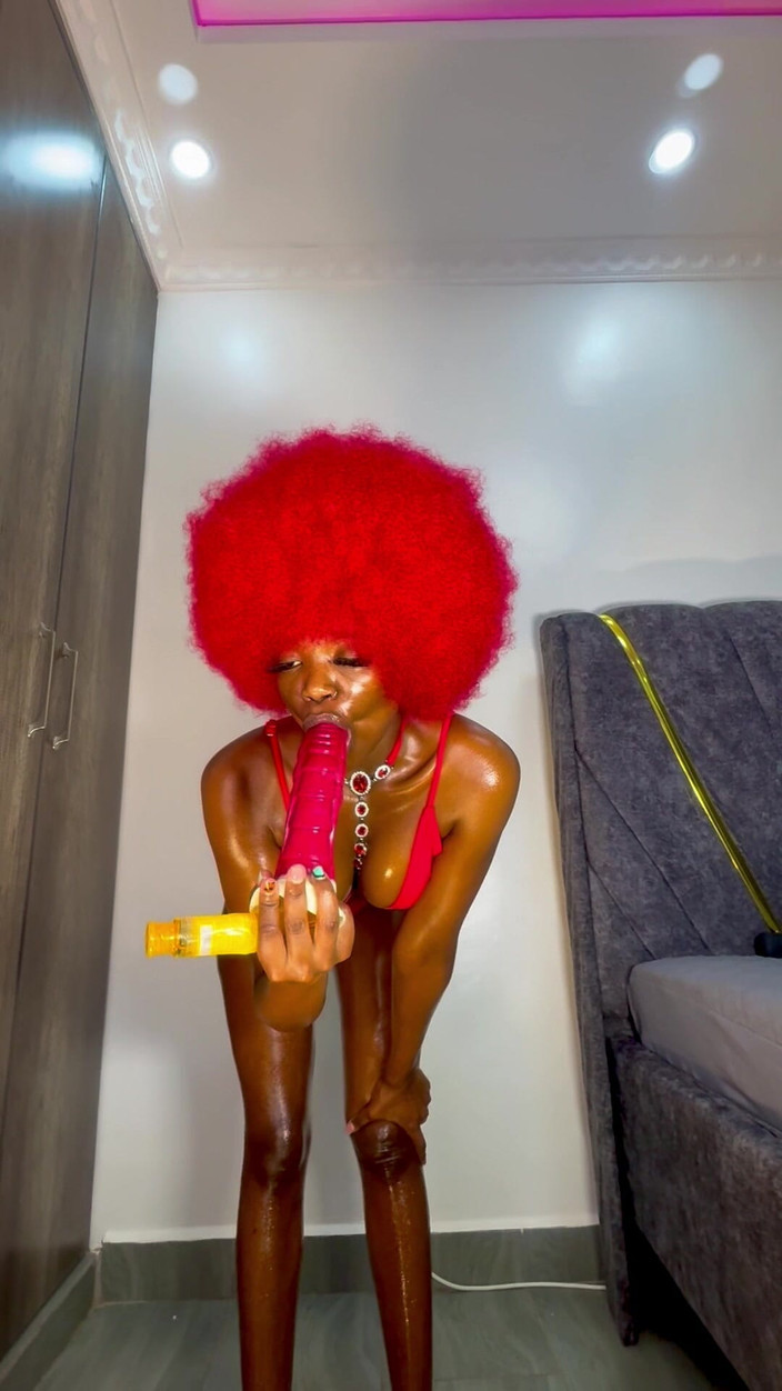 SEXXY-DAISY: De la pluie d’en haut