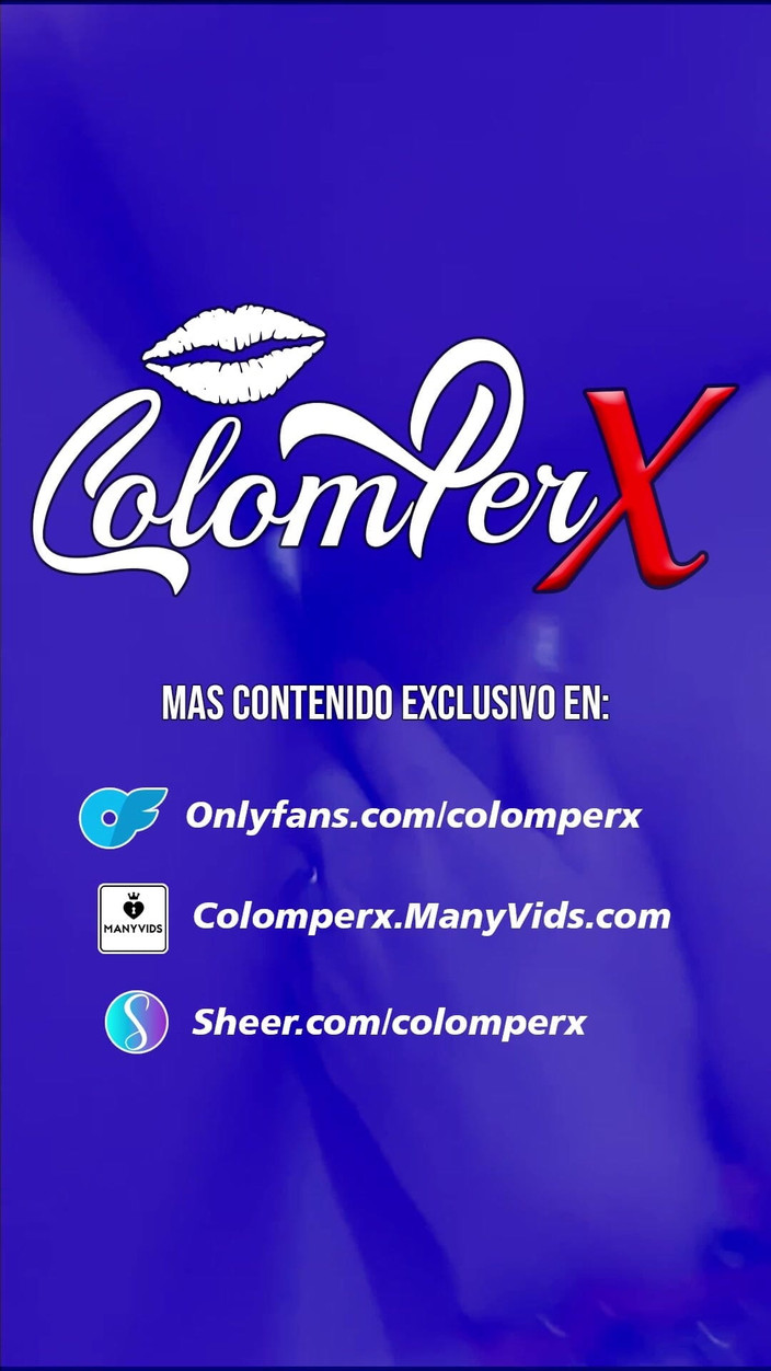 ColomPerx: Latina mit dicken titten duscht und spielt mit ihrem nassen...