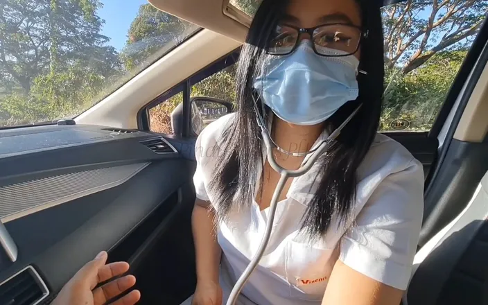 Pinay Viral Scandal: Pinay Nurse Girl Fucked on Road Inside the Car