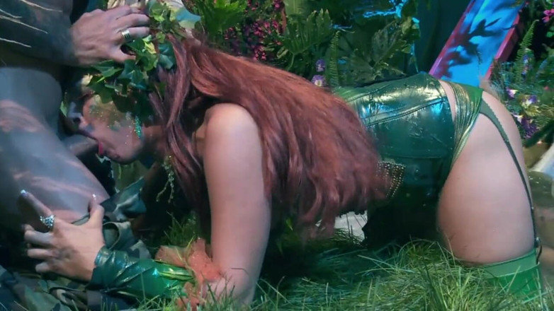 Fetish Desire: Fairies fucked in the garden